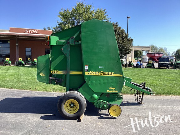 Photo of 2003 John Deere 567