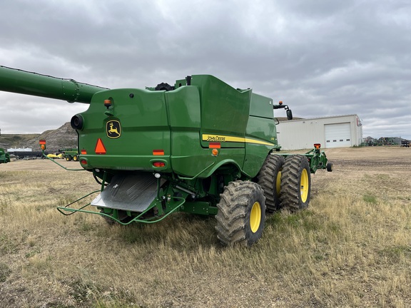 2018 John Deere S780