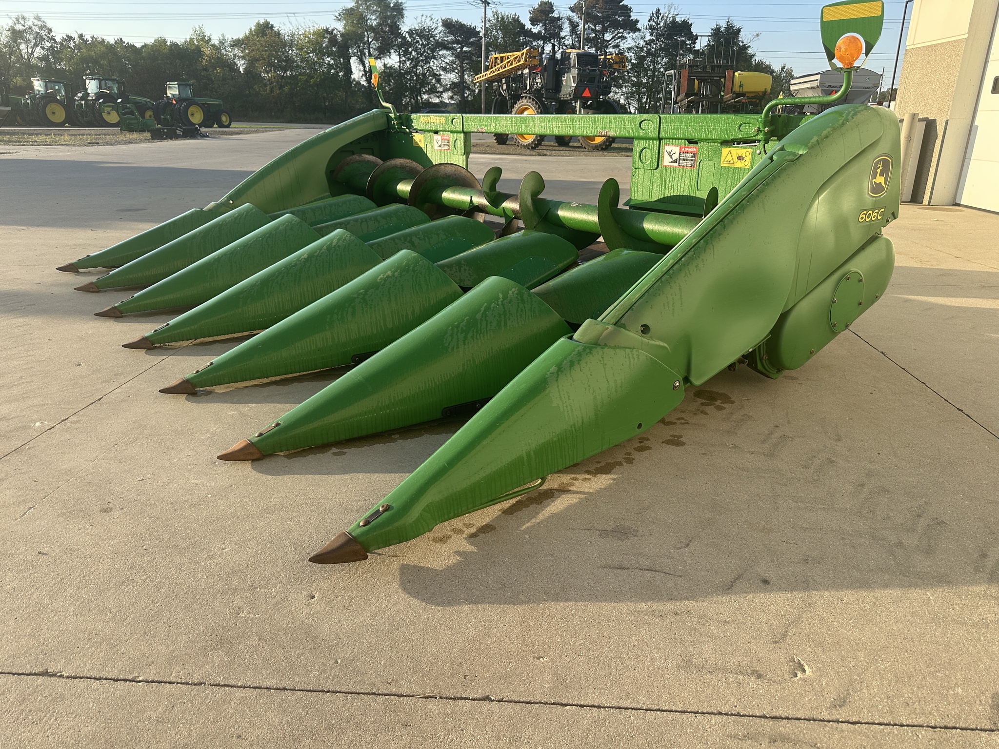 2012 John Deere 606C Image 7