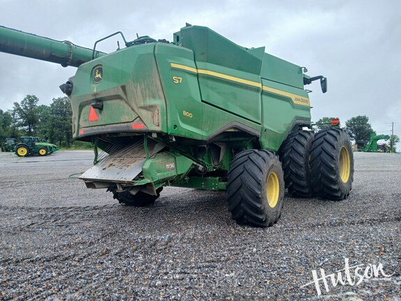 Photo of 2025 John Deere S7 800