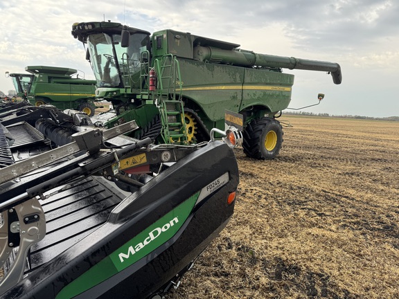 2023 John Deere S780 - Photo2