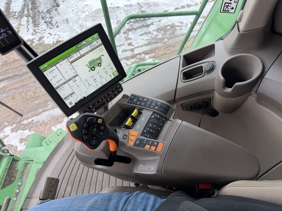 2023 John Deere S780 - Photo47