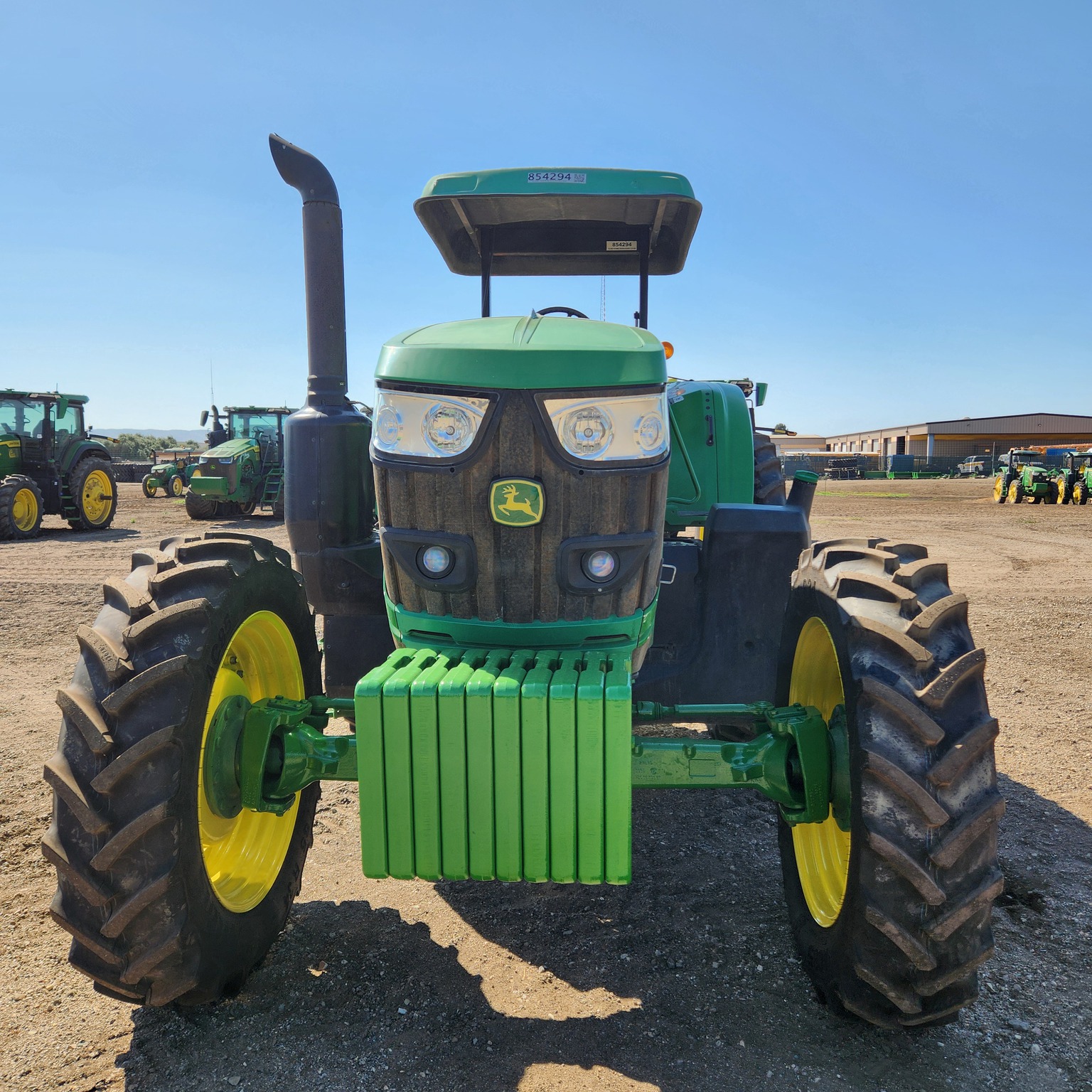 2016 John Deere 6155M Image 8