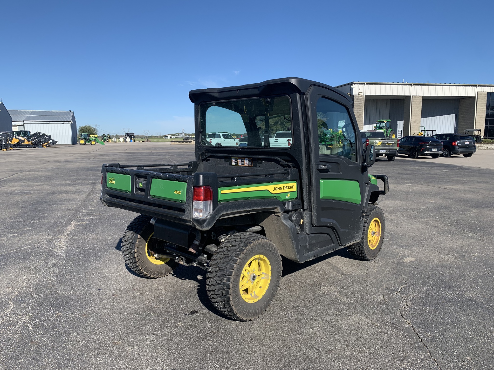 2024 John Deere XUV 835M HVAC Image 3