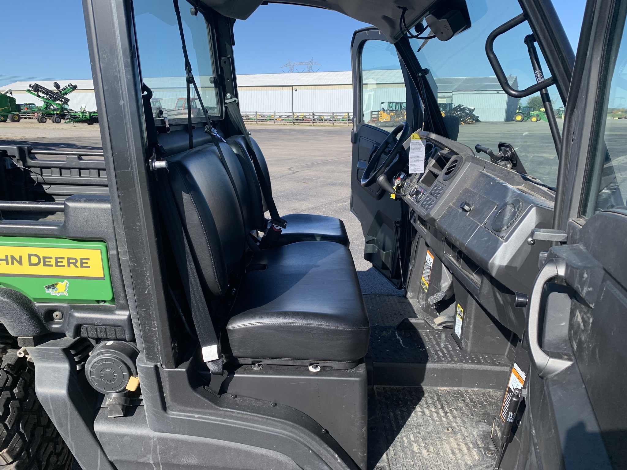 2024 John Deere XUV 835M HVAC Image 9