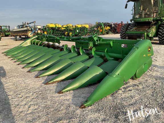 Photo of 2019 John Deere 712FC