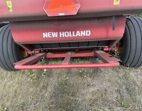 Used 2018 New Holland Rollbelt 560 Round Balers at Horizon Ag & Turf in Lloydminster, AB - Photo2