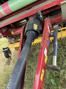 Used 2018 New Holland Rollbelt 560 Round Balers at Horizon Ag & Turf in Lloydminster, AB - Photo9