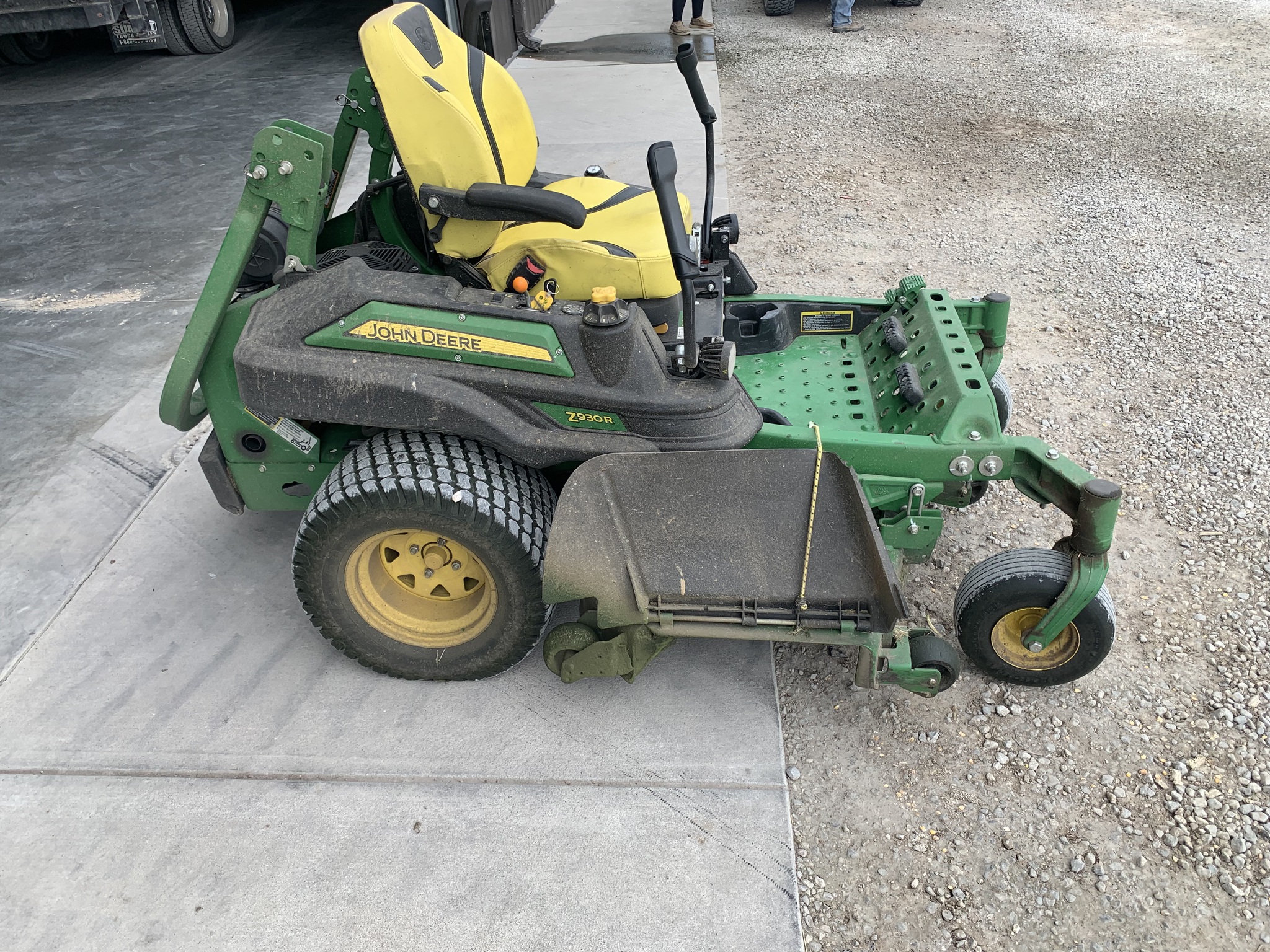  2021 John Deere Z930R at Heritage Tractor in Pittsburg, KS