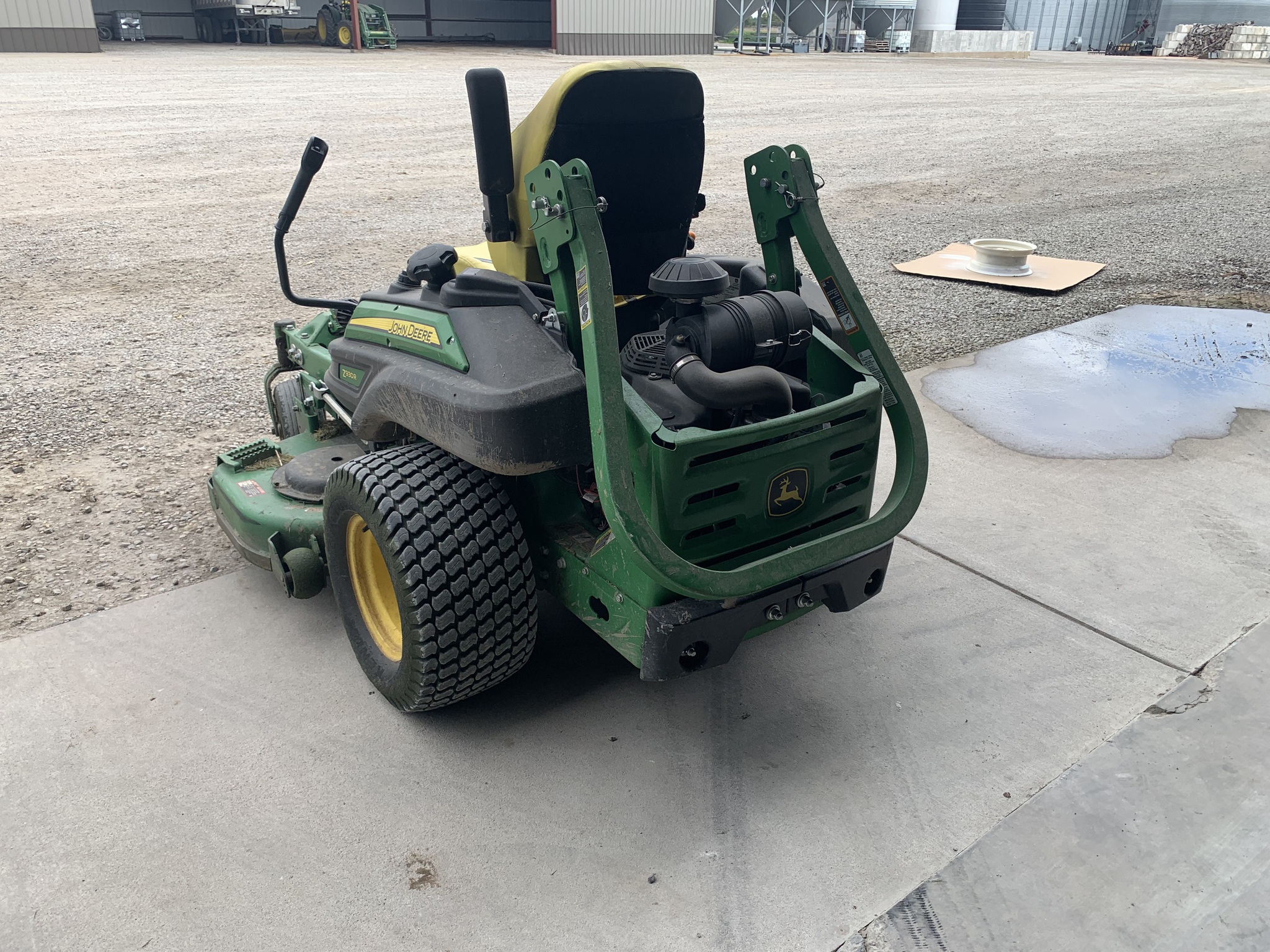  2021 John Deere Z930R at Heritage Tractor in Pittsburg, KS