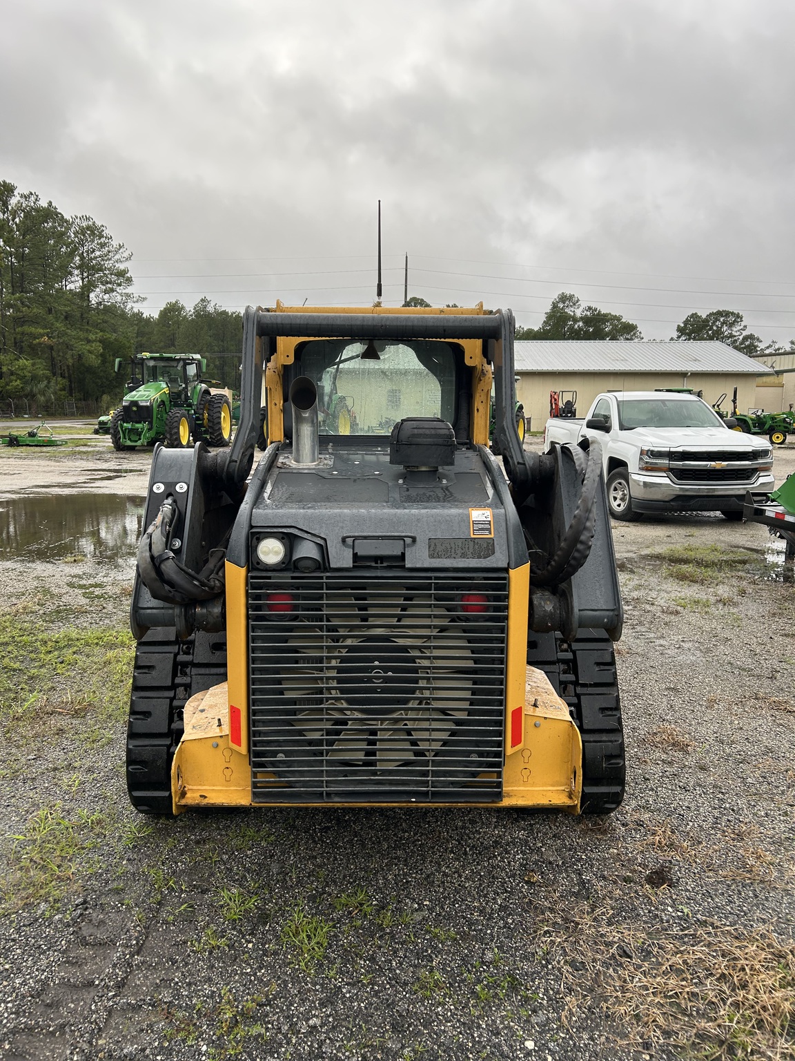 2023 John Deere 325G Image 3