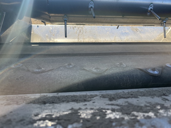 Used 2025 John Deere HDR 50 Combine Platforms at Horizon Ag & Turf in High Prairie, AB - Photo15