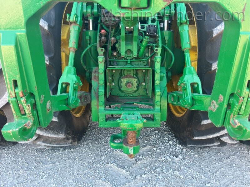 2023 John Deere 8R 370 Image 8