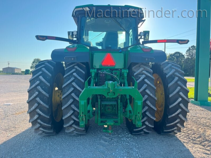 2023 John Deere 8R 370 Image 7