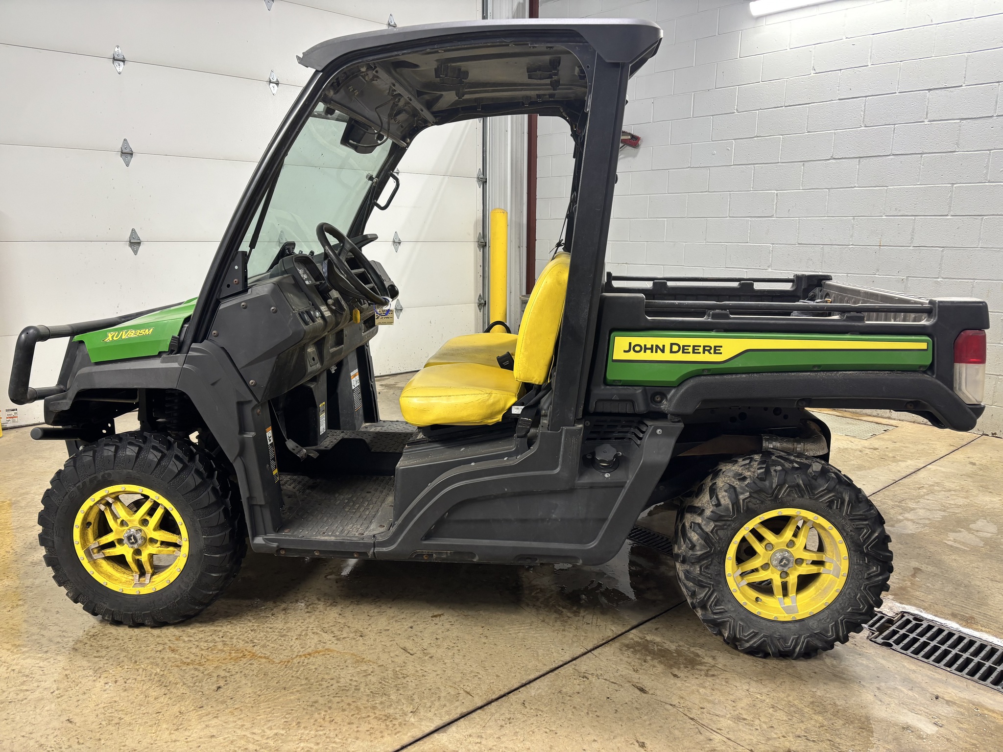 Used 2022 John Deere XUV 835M ATVs & Gators at Koenig Equipment in Botkins, OH - PhotoXL3