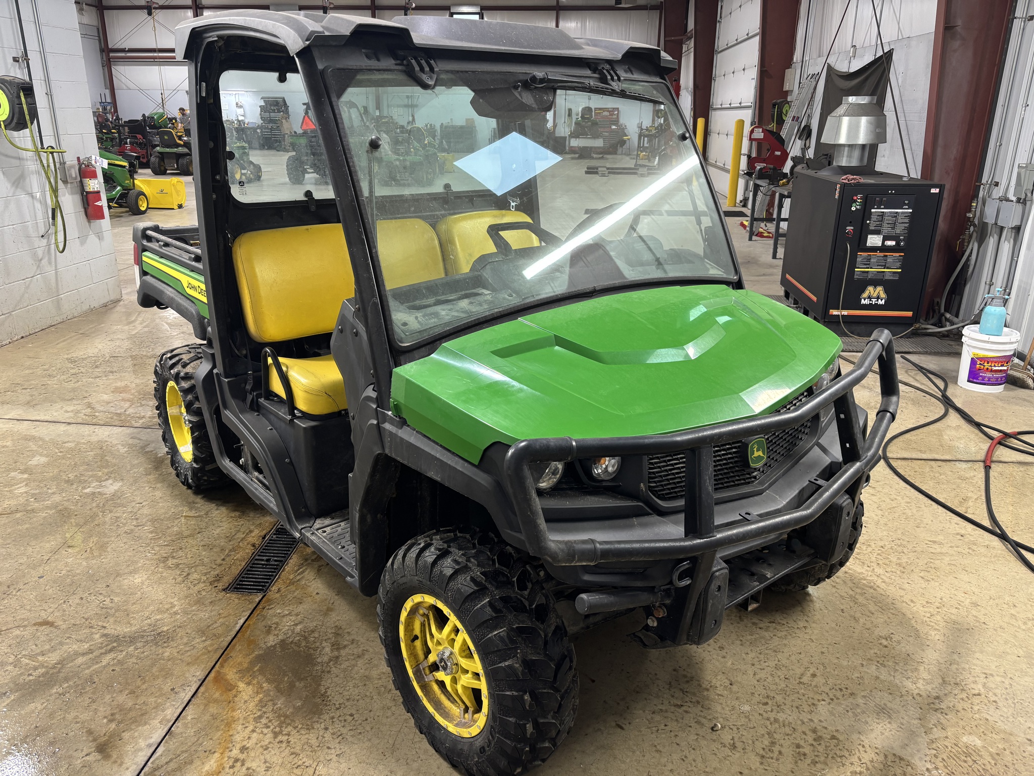 Used 2022 John Deere XUV 835M ATVs & Gators at Koenig Equipment in Botkins, OH - PhotoXL2