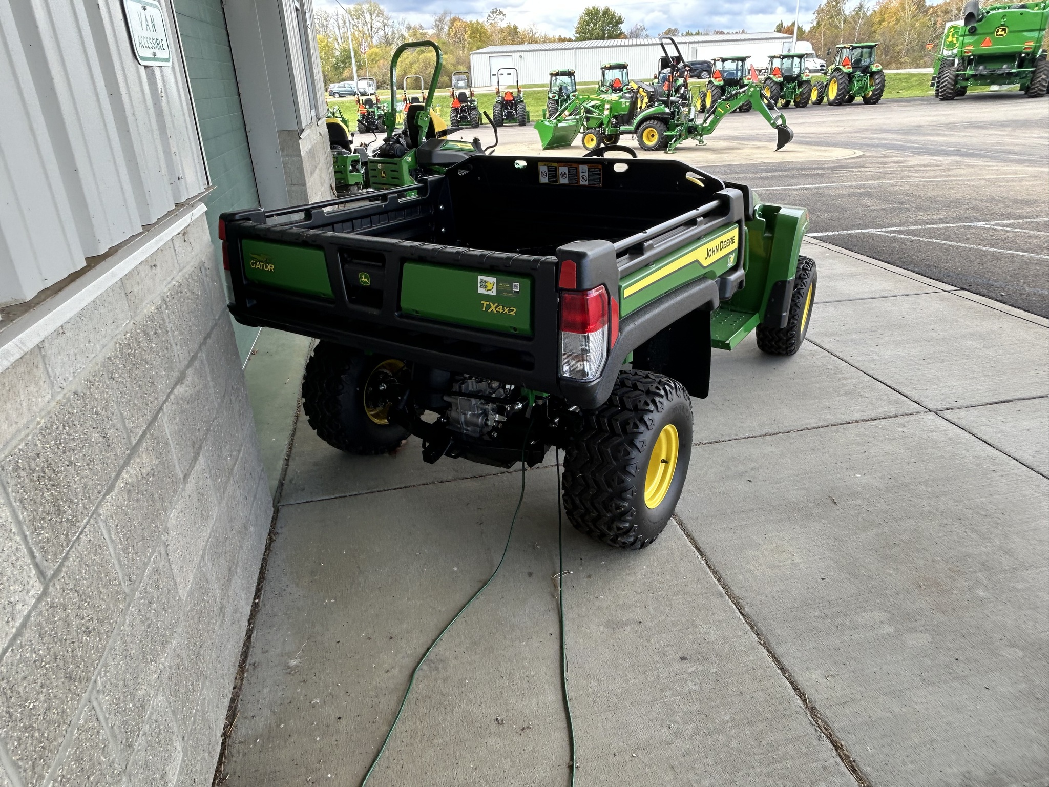 2025 John Deere TX 4X2 Image 5