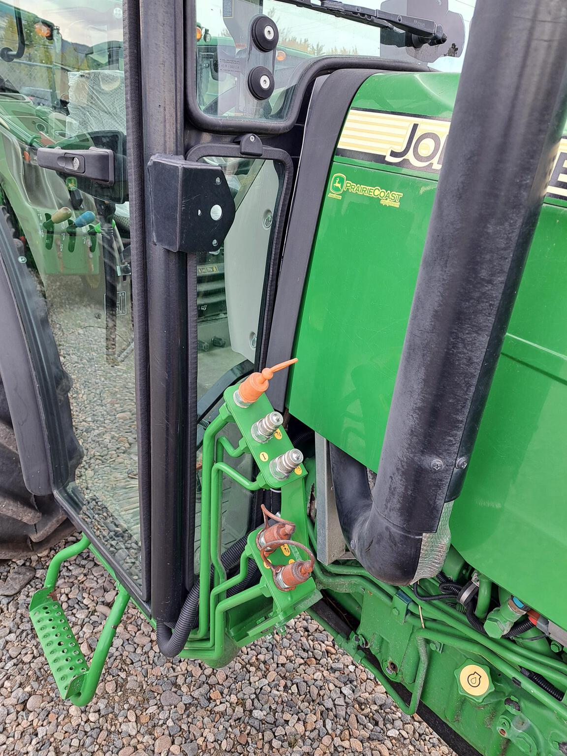 2018 John Deere 5090GN Image 4