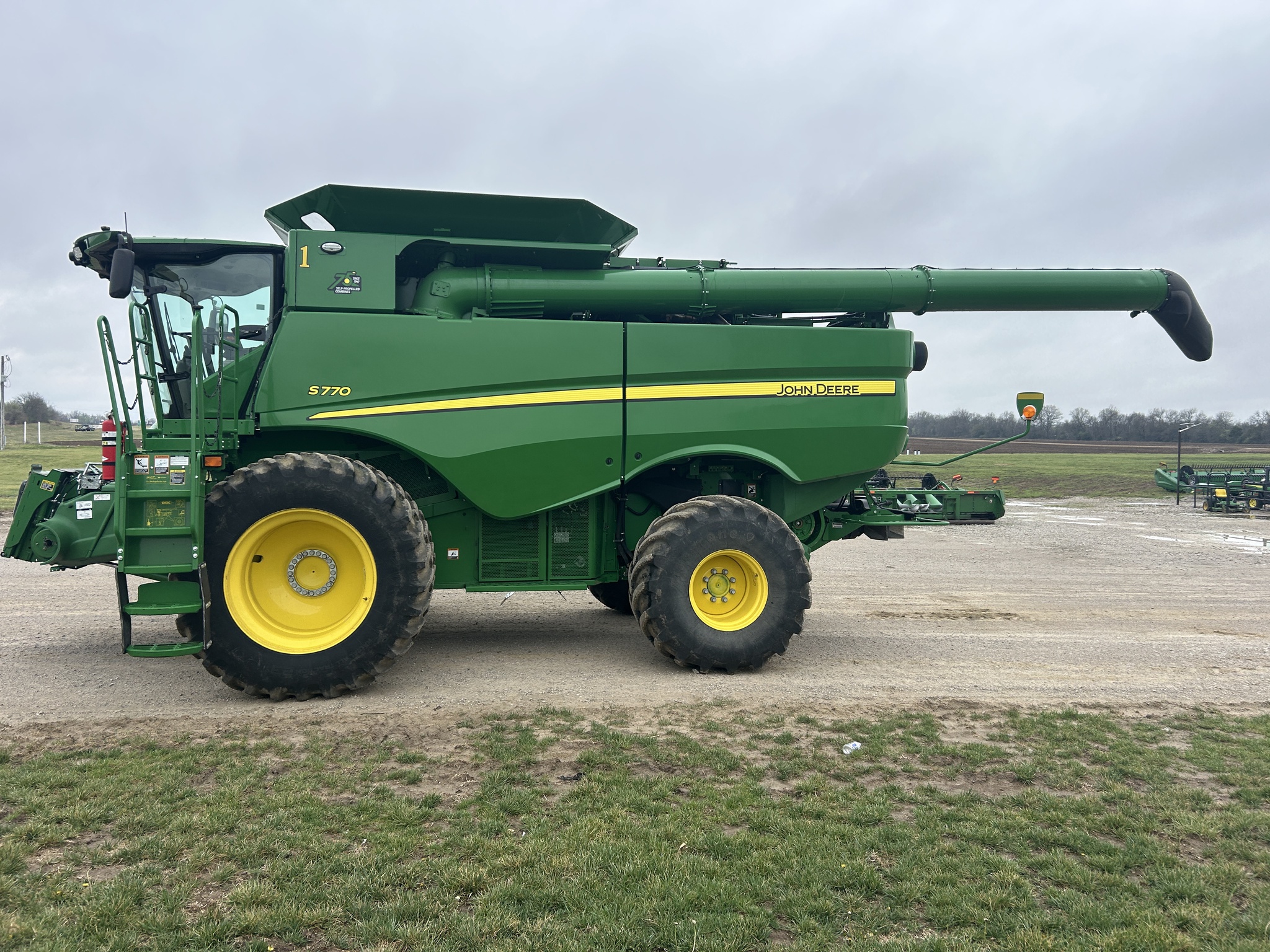  2022 John Deere S770 at Heritage Tractor in Adrian, MO