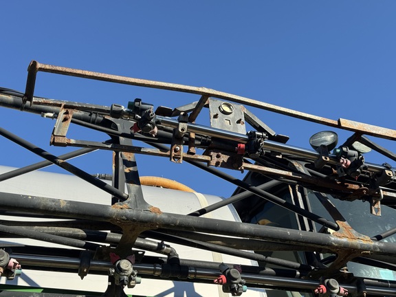 Photo of 2013 John Deere 4830