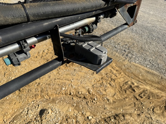 Photo of 2013 John Deere 4830