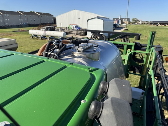 Photo of 2013 John Deere 4830