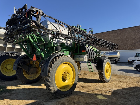 Photo of 2013 John Deere 4830