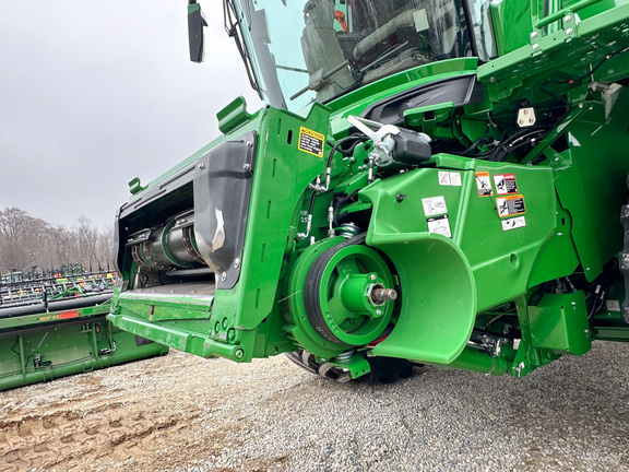 2025 John-Deere S7 800