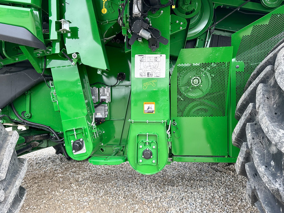 2025 John-Deere S7 800