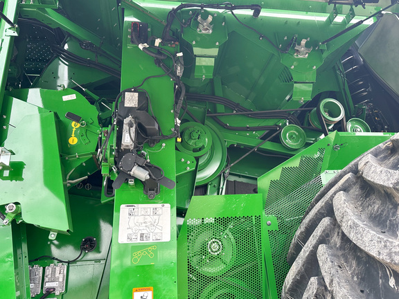 2025 John-Deere S7 800