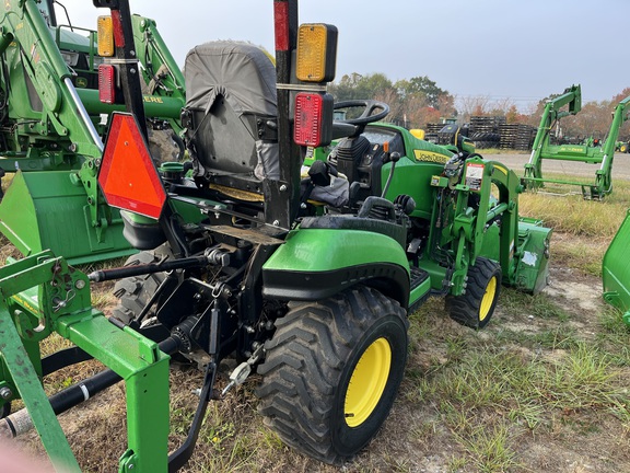 2023 John Deere 1025R Photo 4