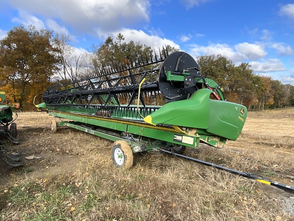 Photo of 2019 John Deere 740FD