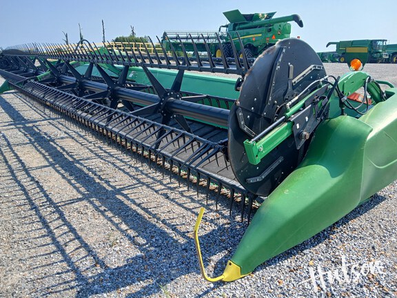 Photo of 2019 John Deere 740FD