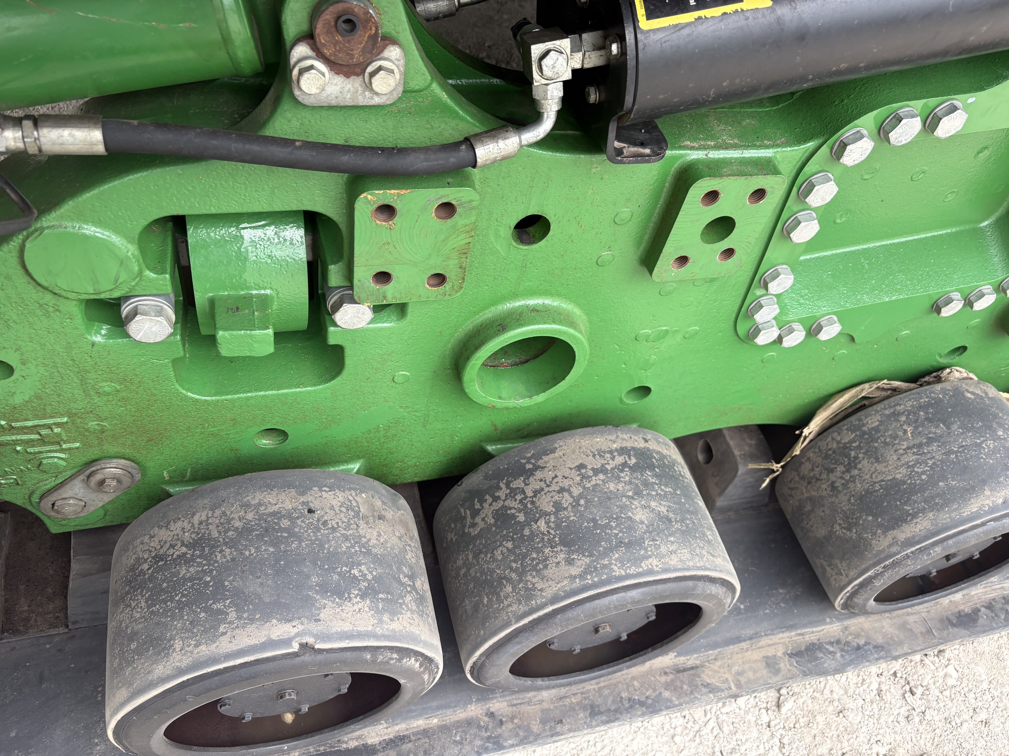  2015 John Deere 9520RT at Heritage Tractor in Kewanee, IL