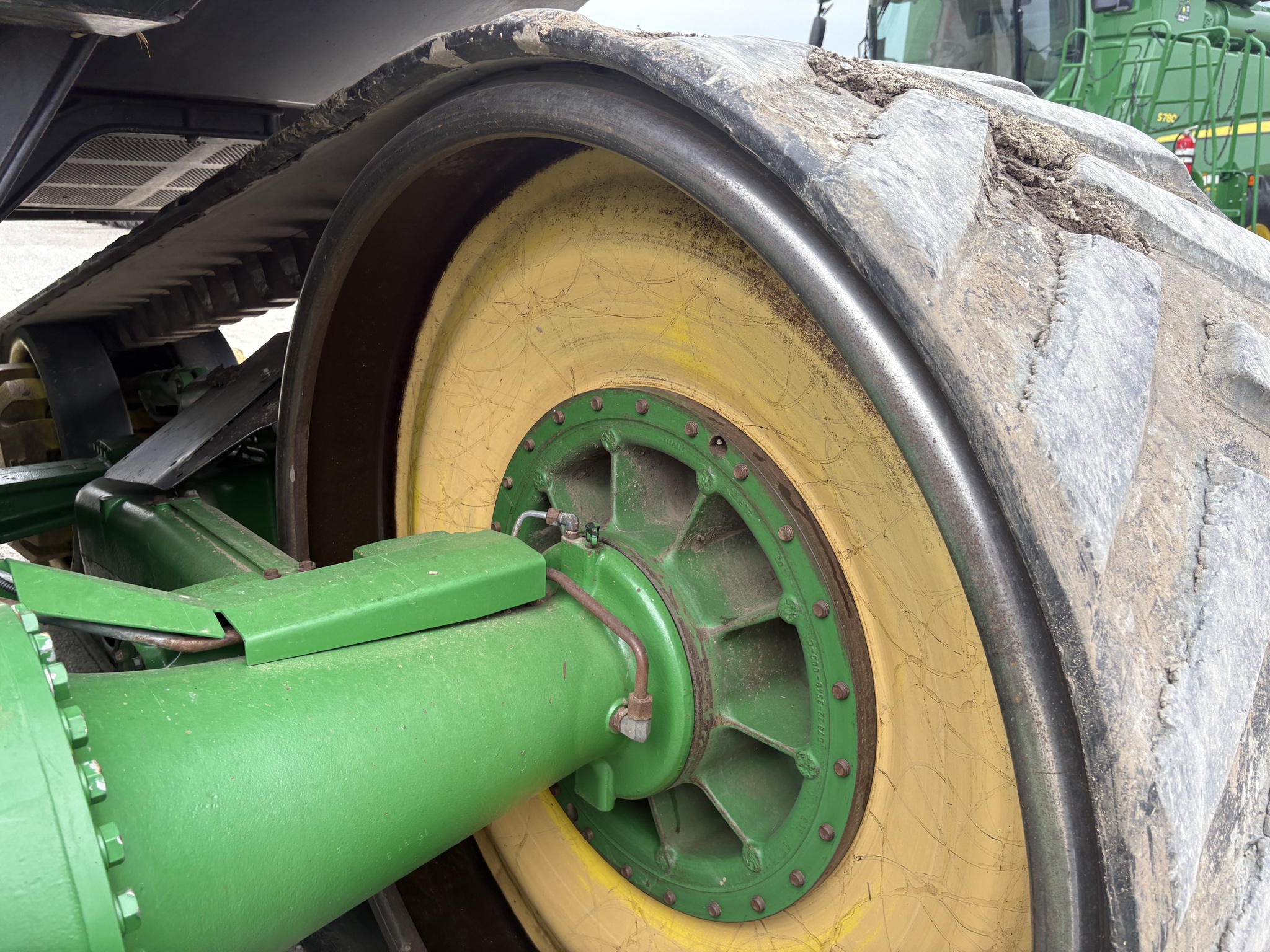  2015 John Deere 9520RT at Heritage Tractor in Kewanee, IL