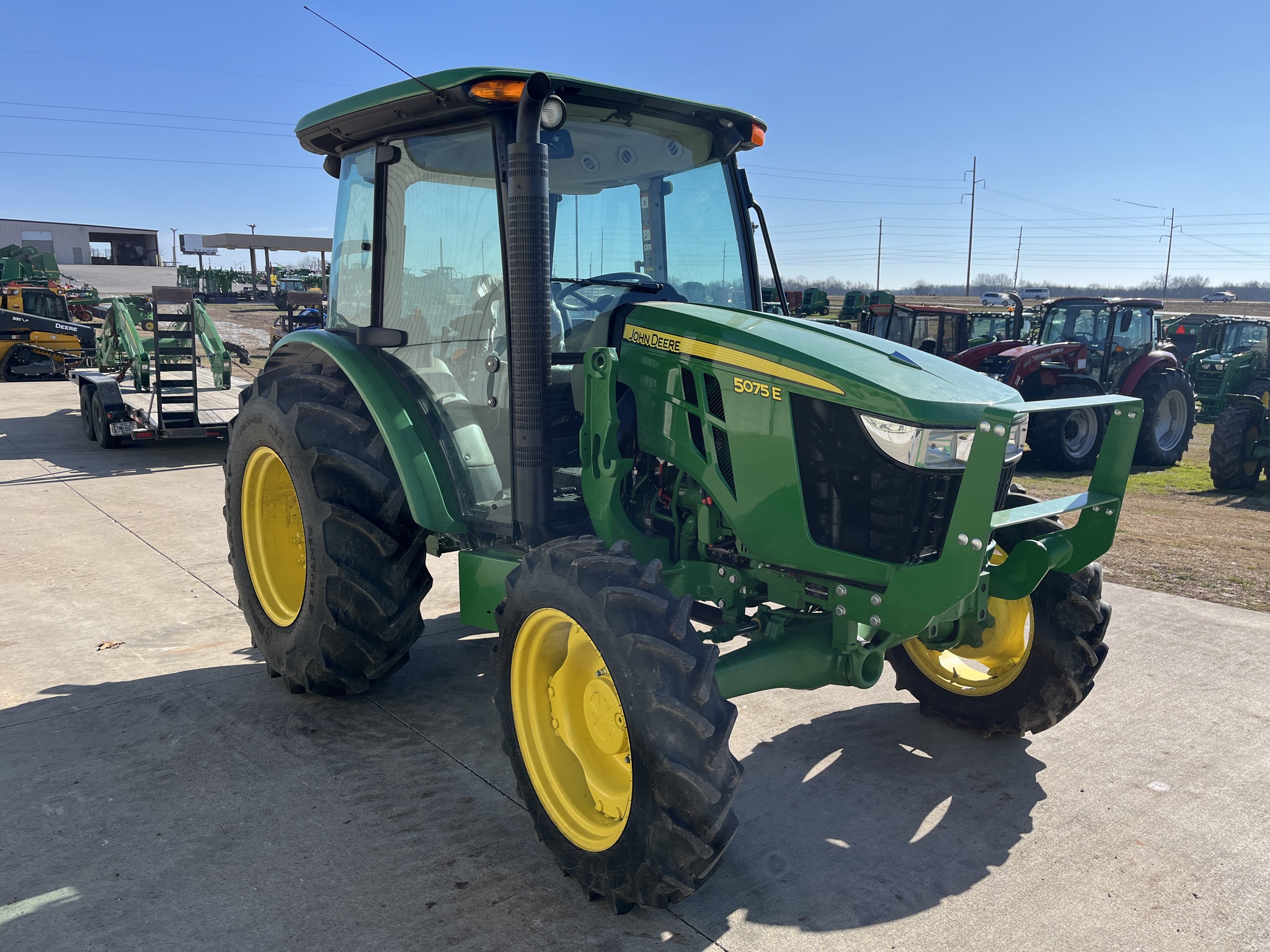  2022 John Deere 5075E at Heritage Tractor in Rogersville, MO