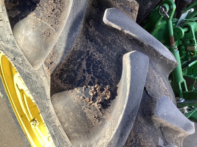 2024 John Deere 5100E Image 26