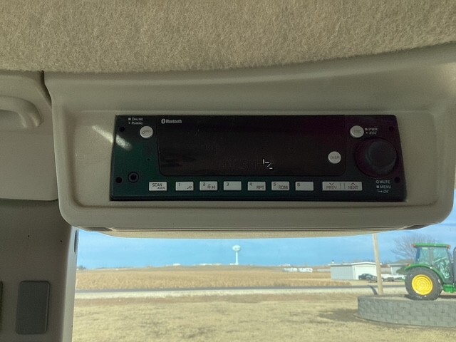 2024 John Deere 5100E Image 16