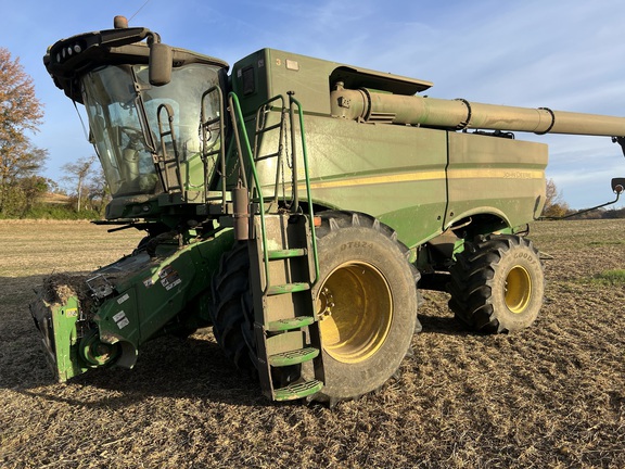 Photo of 2020 John Deere S780