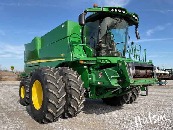 Photo of 2020 John Deere S780