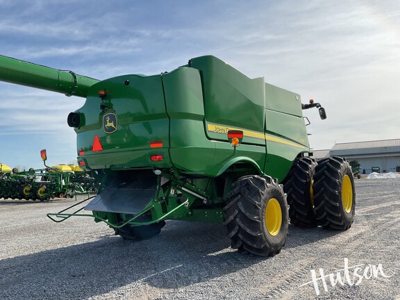 Photo of 2020 John Deere S780