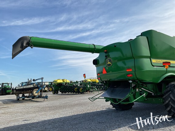 Photo of 2020 John Deere S780