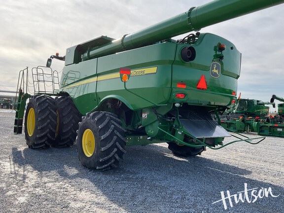 Photo of 2020 John Deere S780