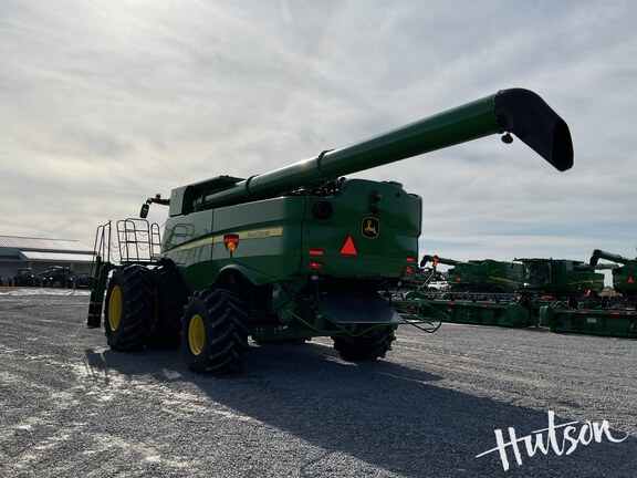 Photo of 2020 John Deere S780