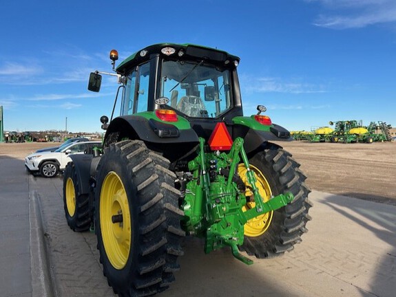 2025 John Deere 6175M (4th thumbnail)