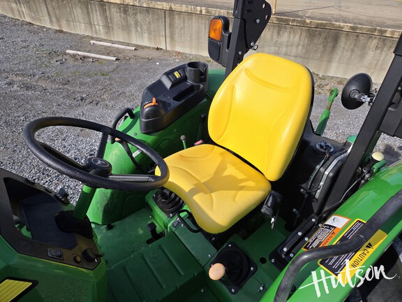 Photo of 2022 John Deere 5055E