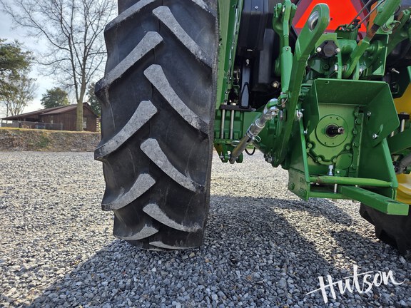 Photo of 2022 John Deere 5055E