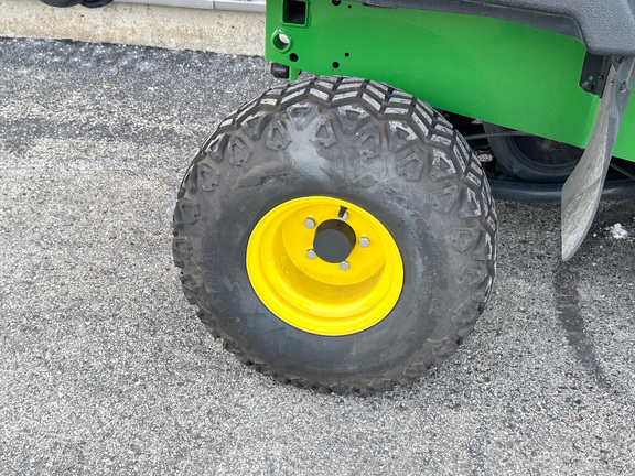 2024 John-Deere TX 4X2