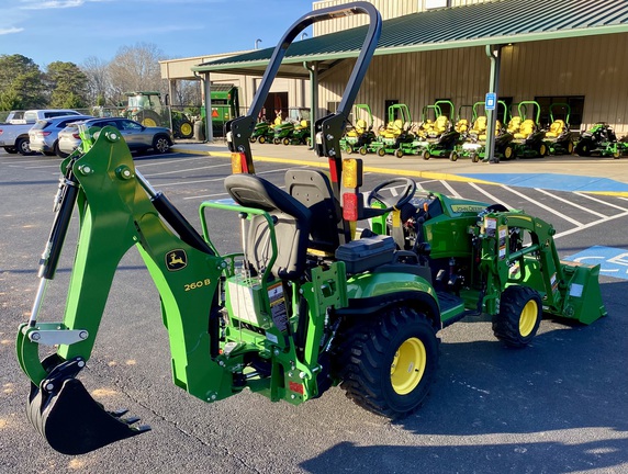 2024 John Deere 1025R Photo 1