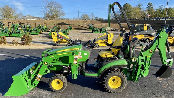 2024 John Deere 1025R Photo 4